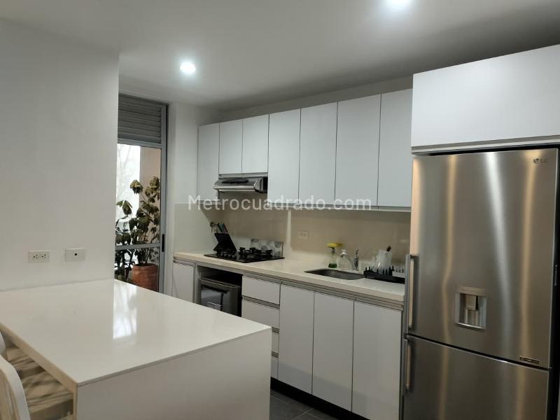 Apartamento Amoblado de 3 Alcobas con Amenidades en El Poblado - 6