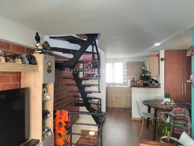 Apartamento en venta en El Poblado, Medellín · foto 3 de 11