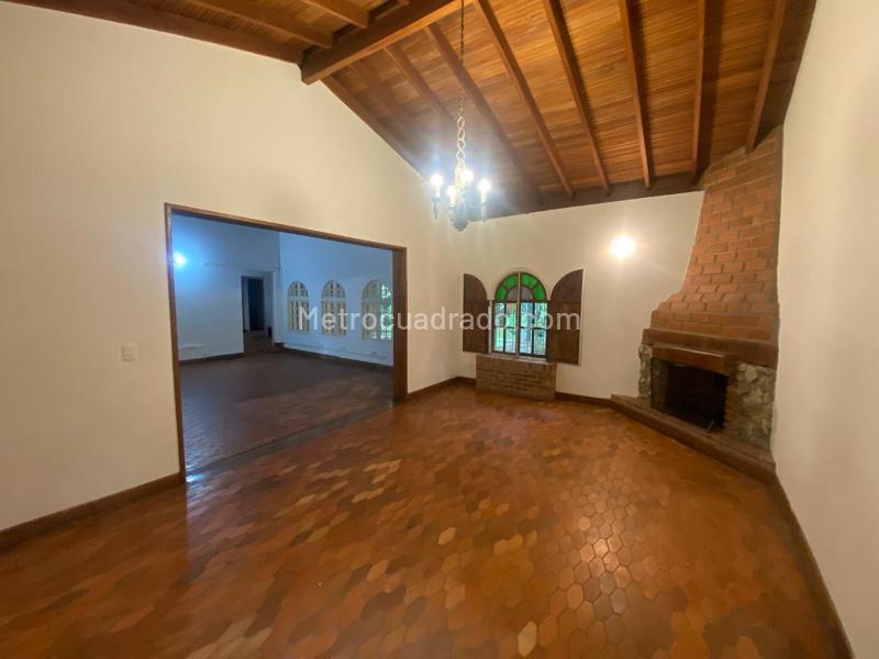 Oficina en Arriendo, EL POBLADO, Medellín - Más