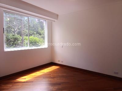 Apartamento de 3 alcobas en venta en El Tesoro, Medellín, 300 m² · foto 10 de 19
