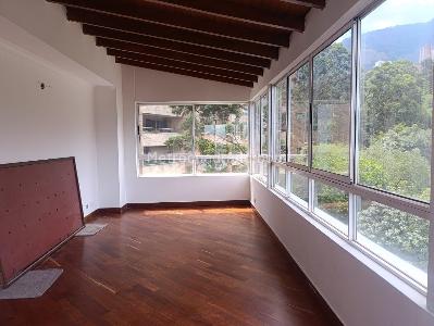 Apartamento de 3 alcobas en venta en El Tesoro, Medellín, 300 m² · foto 12 de 19