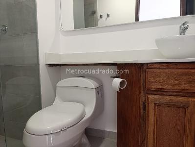 Apartamento de 3 alcobas en venta en El Tesoro, Medellín, 300 m² · foto 18 de 19