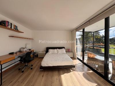 Casa de 5 alcobas en venta en Llanogrande, Rionegro, 400 m² · foto 12 de 20