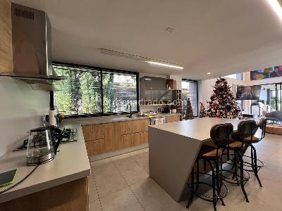 Casa de 5 alcobas en venta en Llanogrande, Rionegro, 400 m² · foto 5 de 20