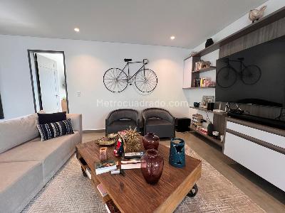 Casa de 5 alcobas en venta en Llanogrande, Rionegro, 400 m² · foto 6 de 20