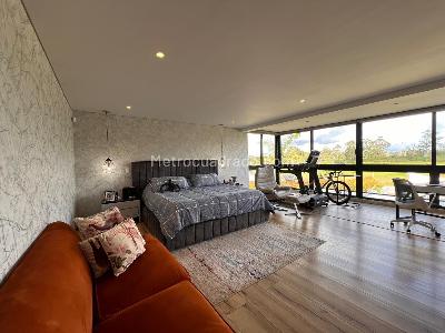 Casa de 5 alcobas en venta en Llanogrande, Rionegro, 400 m² · foto 8 de 20