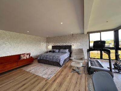 Casa de 5 alcobas en venta en Llanogrande, Rionegro, 400 m² · foto 9 de 20