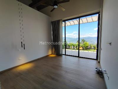 Casa de 3 alcobas en venta en Envigado, Envigado, 1200 m² · foto 13 de 20