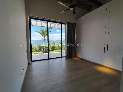 Casa de 3 alcobas en venta en Envigado, Envigado, 1200 m² · foto 15 de 20