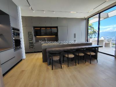Casa de 3 alcobas en venta en Envigado, Envigado, 1200 m² · foto 5 de 20