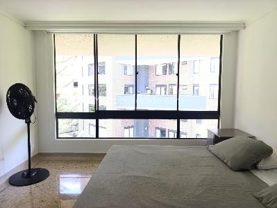 Apartamento de 4 alcobas en arriendo en El Poblado, Medellín, 232 m² · foto 14 de 20
