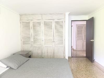 Apartamento de 4 alcobas en arriendo en El Poblado, Medellín, 232 m² · foto 15 de 20