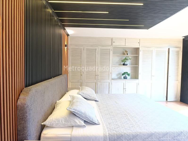 Furnished 4BR Apartment in El Poblado with Pool & 24/7 Security - 9