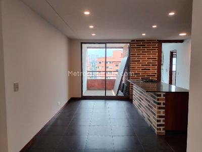 Apartamento en arriendo en El Poblado, Medellín · foto 4 de 20