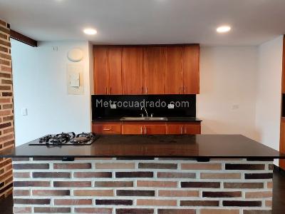 Apartamento en arriendo en El Poblado, Medellín · foto 5 de 20