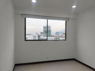 Apartamento de 2 alcobas en arriendo en La Aguacatala, Medellín, 104 m² · foto 12 de 17