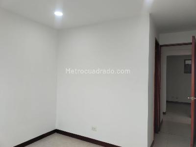 Apartamento de 2 alcobas en arriendo en La Aguacatala, Medellín, 104 m² · foto 14 de 17