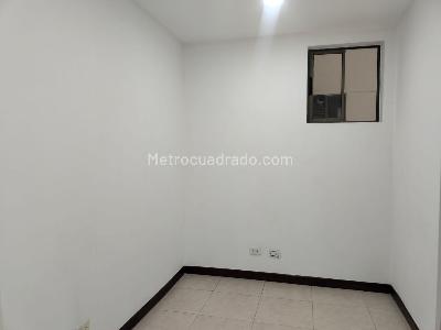 Apartamento de 2 alcobas en arriendo en La Aguacatala, Medellín, 104 m² · foto 7 de 17