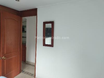 Apartamento en venta en El Poblado, Medellín · foto 12 de 16