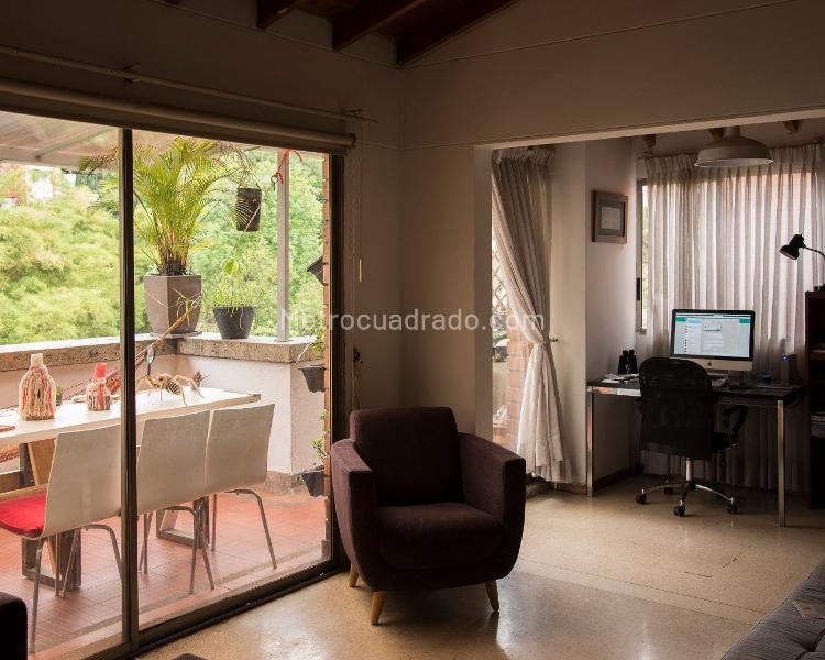 Modern 1BR Apartment in El Poblado