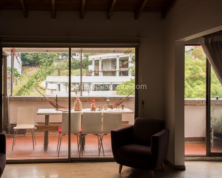 Modern 1BR Apartment in El Poblado - 2