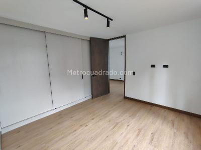Apartamento de 3 alcobas en venta en El Poblado, Medellín, 205 m² · foto 13 de 19