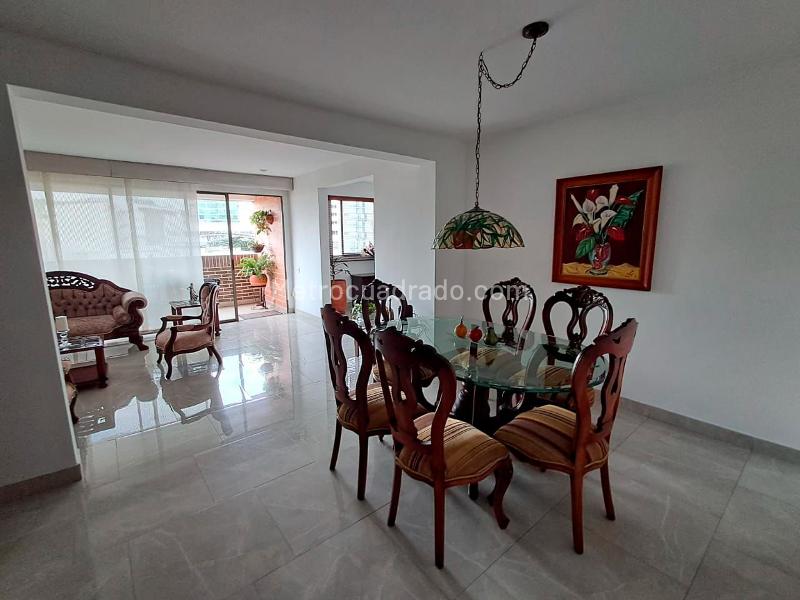 Furnished 3BR Apartment Near Universities in El Poblado - 2