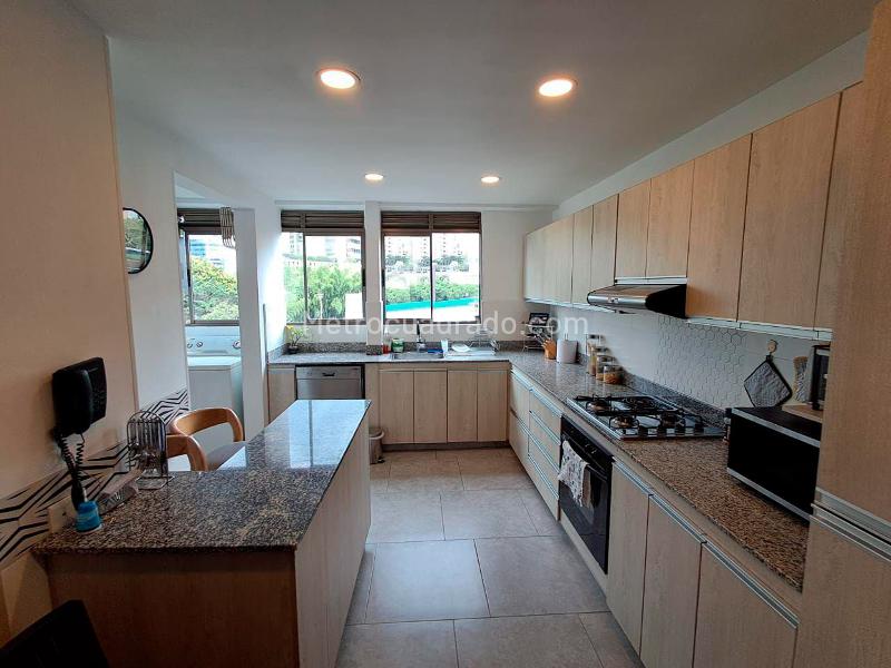 Furnished 3BR Apartment Near Universities in El Poblado - 5