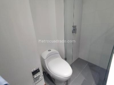 Apartamento de 1 alcoba en arriendo en El Tesoro, Medellín, 57 m² · foto 13 de 13
