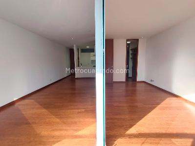 Apartamento de 1 alcoba en arriendo en El Tesoro, Medellín, 57 m² · foto 9 de 13