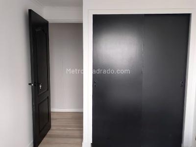 Apartamento de 3 alcobas en venta en La Florida, Medellín, 87 m² · foto 15 de 19