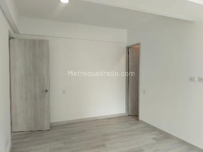 Apartamento de 3 alcobas en arriendo en Villa Carlota, Medellín, 116 m² · foto 13 de 19