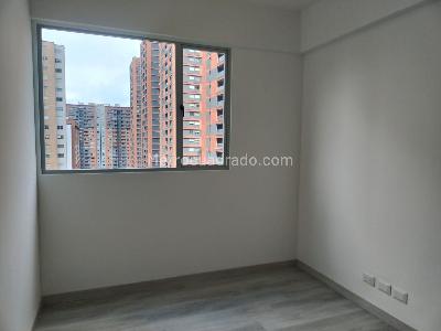 Apartamento de 3 alcobas en arriendo en Villa Carlota, Medellín, 116 m² · foto 14 de 19