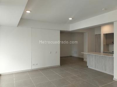 Apartamento de 3 alcobas en arriendo en Villa Carlota, Medellín, 116 m² · foto 3 de 19