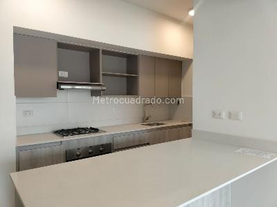 Apartamento de 3 alcobas en arriendo en Villa Carlota, Medellín, 116 m² · foto 6 de 19