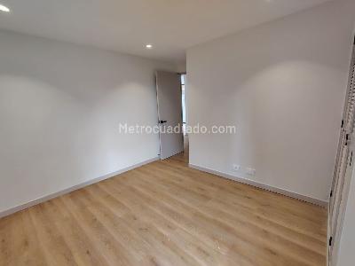 Apartamento de 3 alcobas en arriendo en El Poblado, Medellín, 138 m² · foto 13 de 17