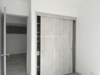 Apartamento de 3 alcobas en arriendo en Villa Carlota, Medellín, 100 m² · foto 14 de 18