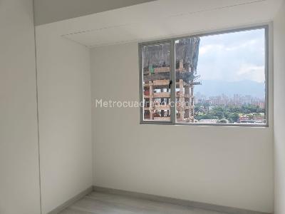 Apartamento de 3 alcobas en arriendo en Villa Carlota, Medellín, 100 m² · foto 15 de 18