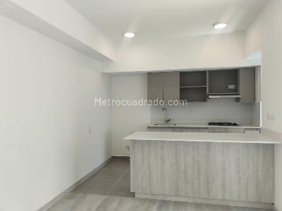 Apartamento de 3 alcobas en arriendo en Villa Carlota, Medellín, 100 m² · foto 5 de 18