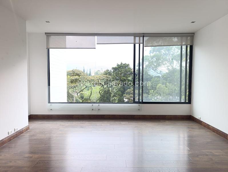 Apartamento en Arriendo, EL POBLADO, Medellín