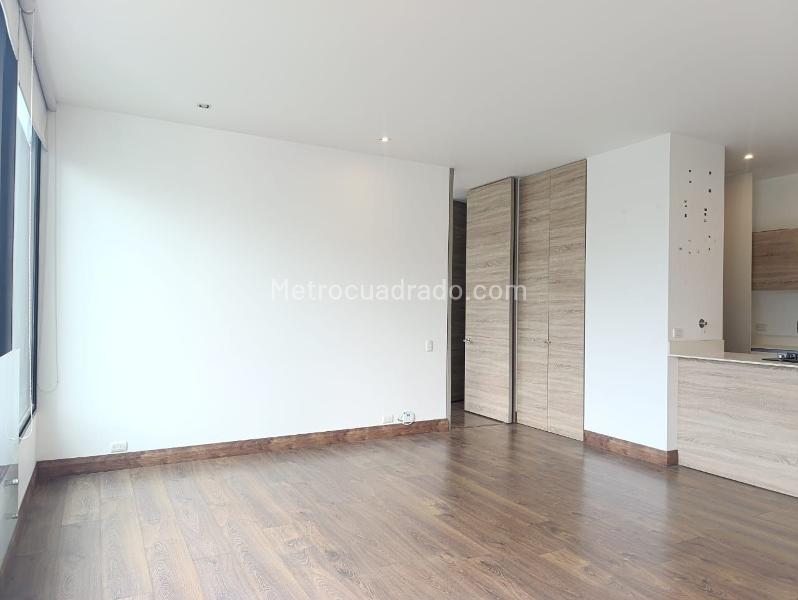 1BR Apartment in EL POBLADO (72 m²) - 2