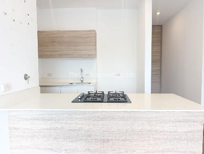 Apartamento de 1 alcoba en arriendo en El Poblado, Medellín, 72 m² · foto 8 de 17