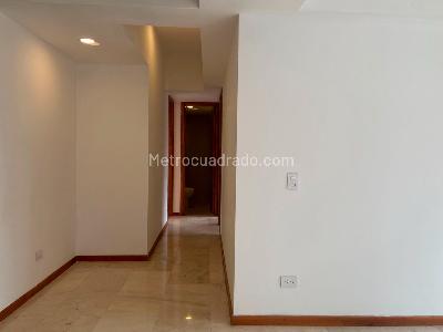 Apartamento de 3 alcobas en arriendo en Sabaneta, Sabaneta, 91 m² · foto 2 de 19