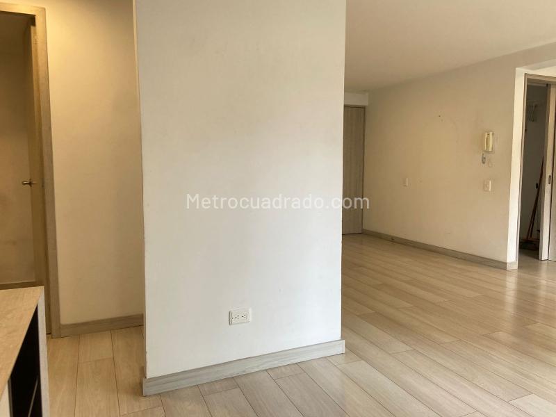 2BR Apartment in SABANETA (67 m²) - 4