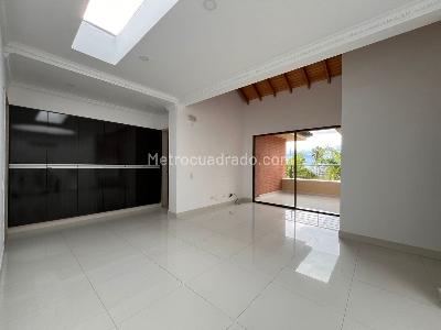 Casa de 4 alcobas en arriendo en El Poblado, Medellín, 600 m² · foto 10 de 20