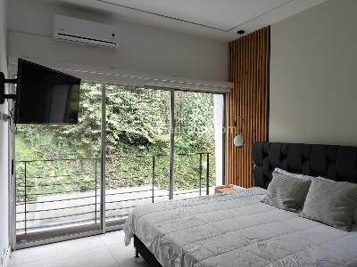 Casa de 3 alcobas en arriendo en El Poblado, Medellín, 150 m² · foto 10 de 20