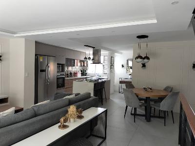Casa de 3 alcobas en arriendo en El Poblado, Medellín, 150 m² · foto 4 de 20