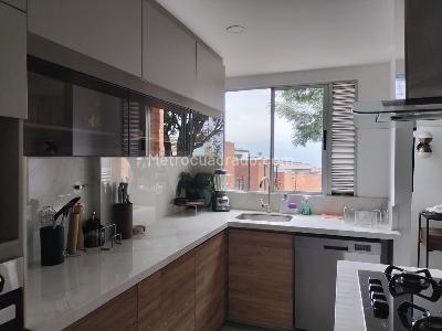 Casa de 3 alcobas en arriendo en El Poblado, Medellín, 150 m² · foto 6 de 20