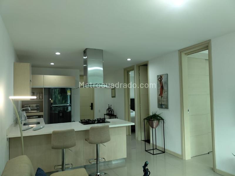 Furnished 2BR Apartment with Pool in El Poblado - 4