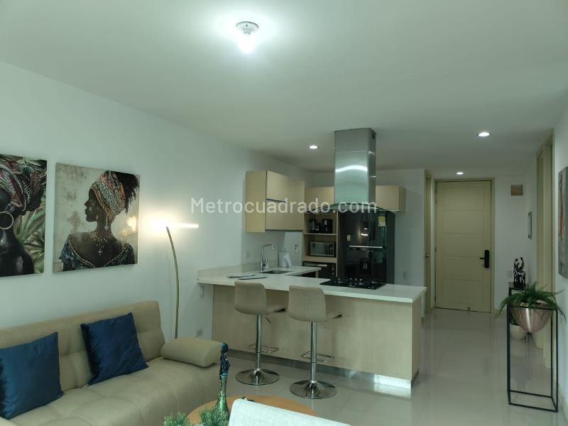 Furnished 2BR Apartment with Pool in El Poblado - 5